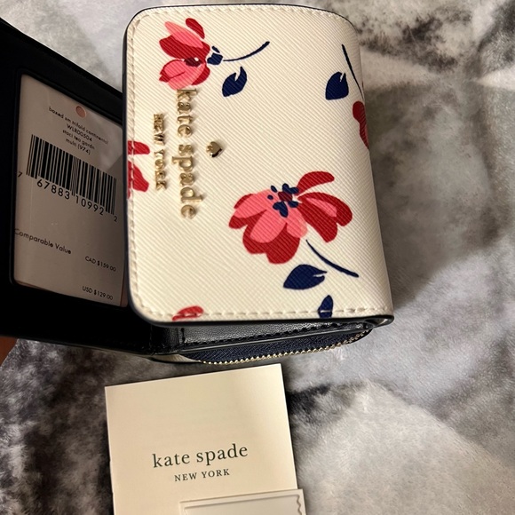 Kate Spade Staci Tea Garden wallet - Picture 3 of 3